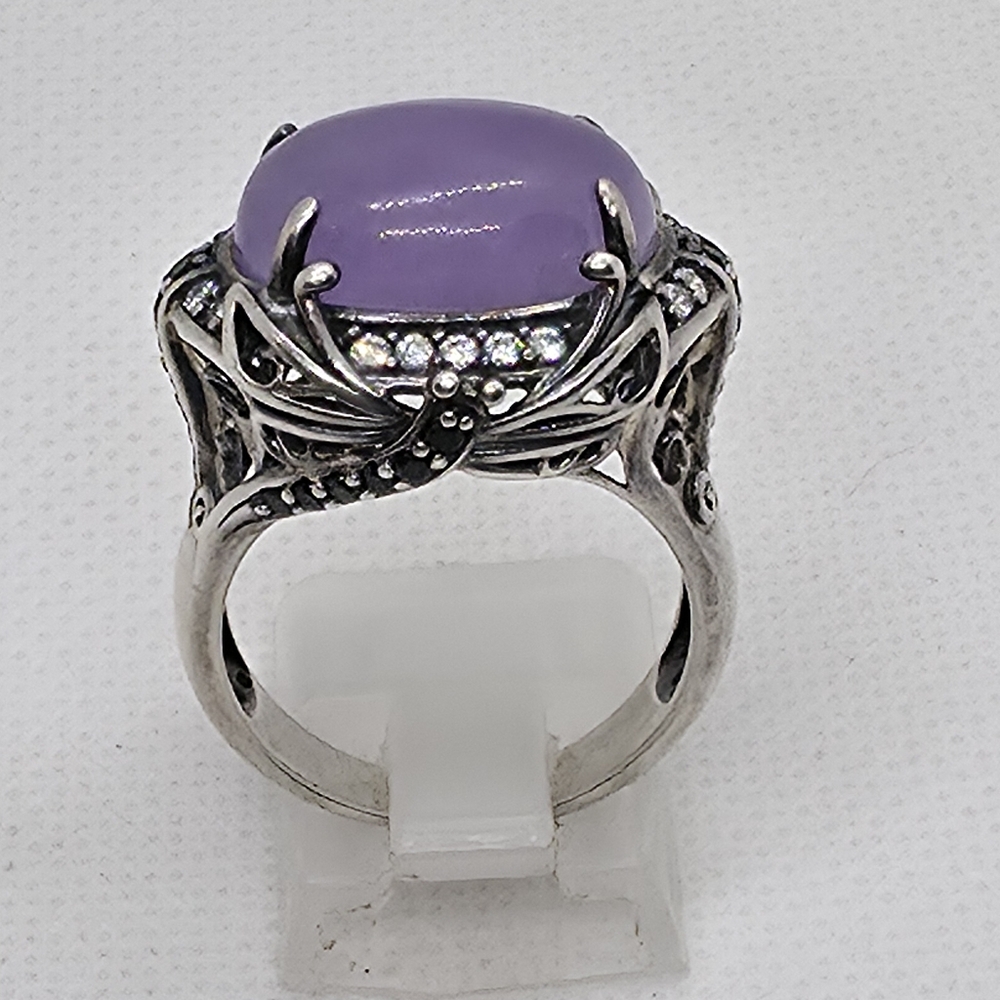 Host Pick EXTREMELY RARE Estate Designer Signed Lilac Jade, White Topaz Ring - Picture 1 of 9